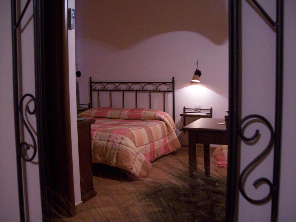 Poggiofelice B&B Zafferana Etnea Exterior photo