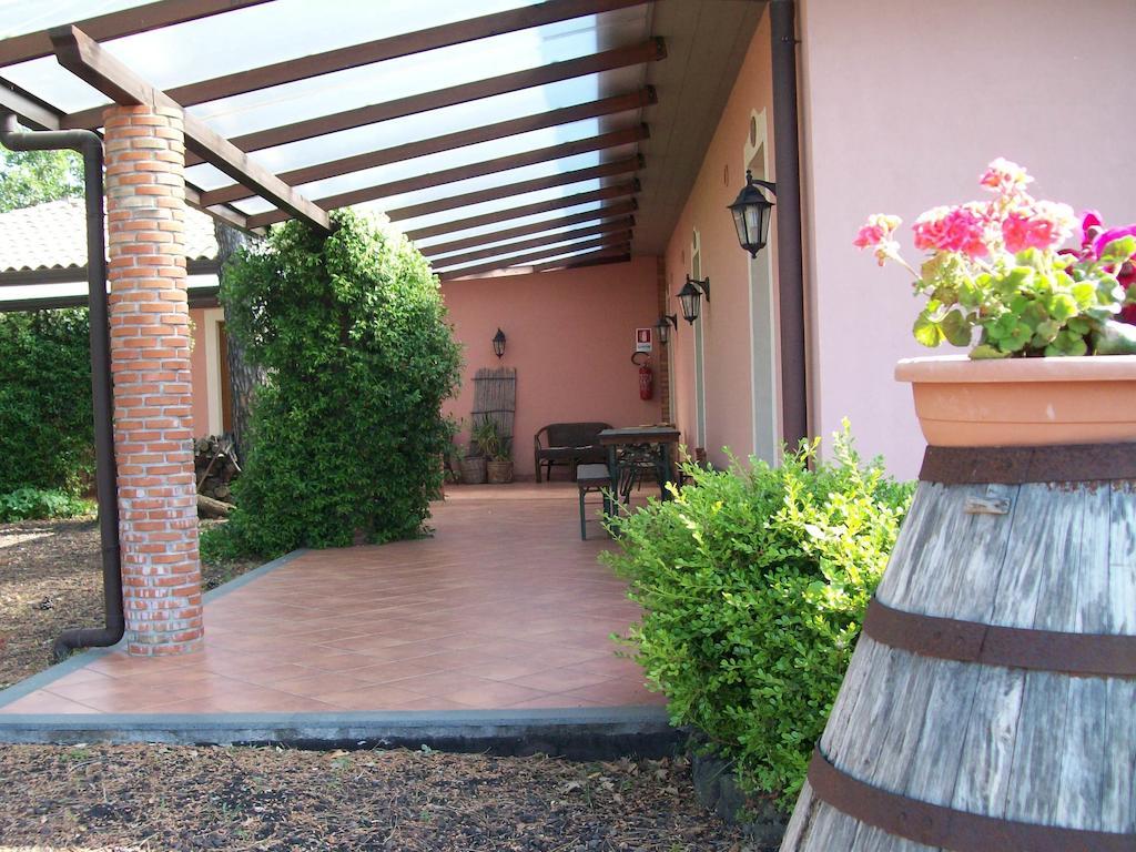Poggiofelice B&B Zafferana Etnea Exterior photo