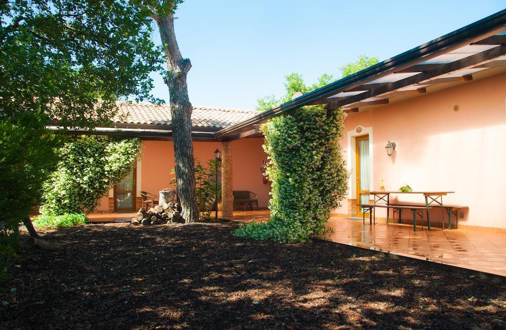 Poggiofelice B&B Zafferana Etnea Exterior photo